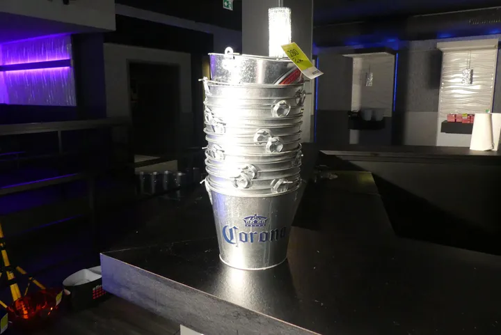 Posten Corona Eiskübel